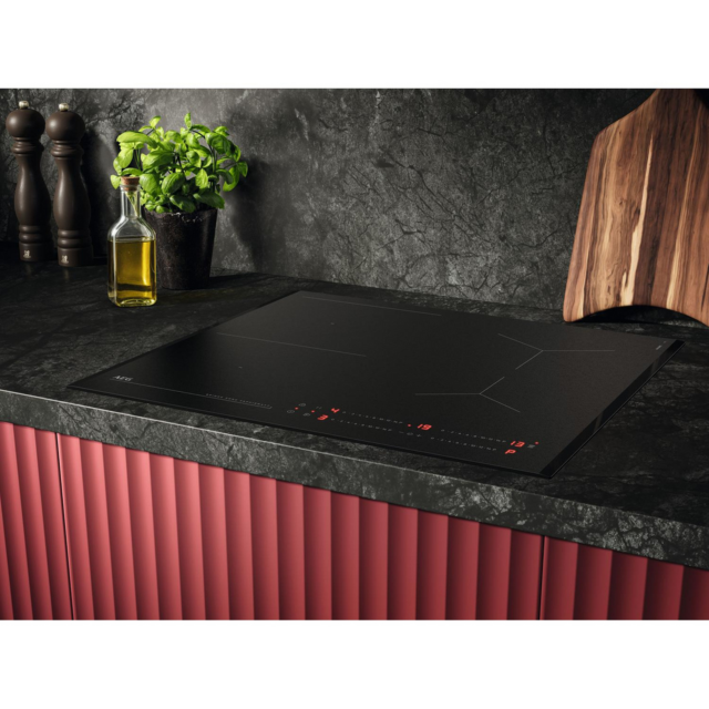 AEG SO64IB0BFZ 59cm Induction Hob - Black