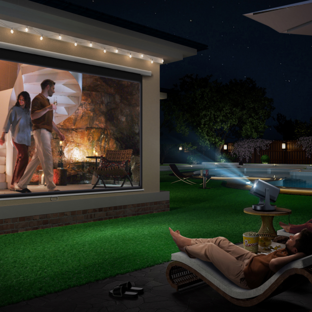 Hisense C2TUK-ULTRA Mini Projector Grey