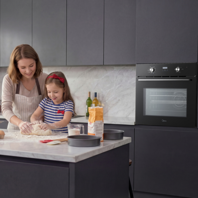 Midea MBO65M90D2-BK Multifunction Built-In Oven Black